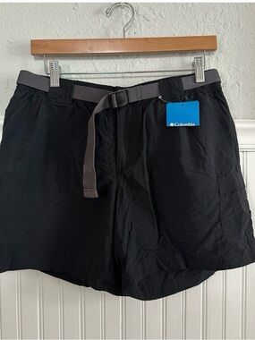NWT Columbia Sandy River Cargo Short